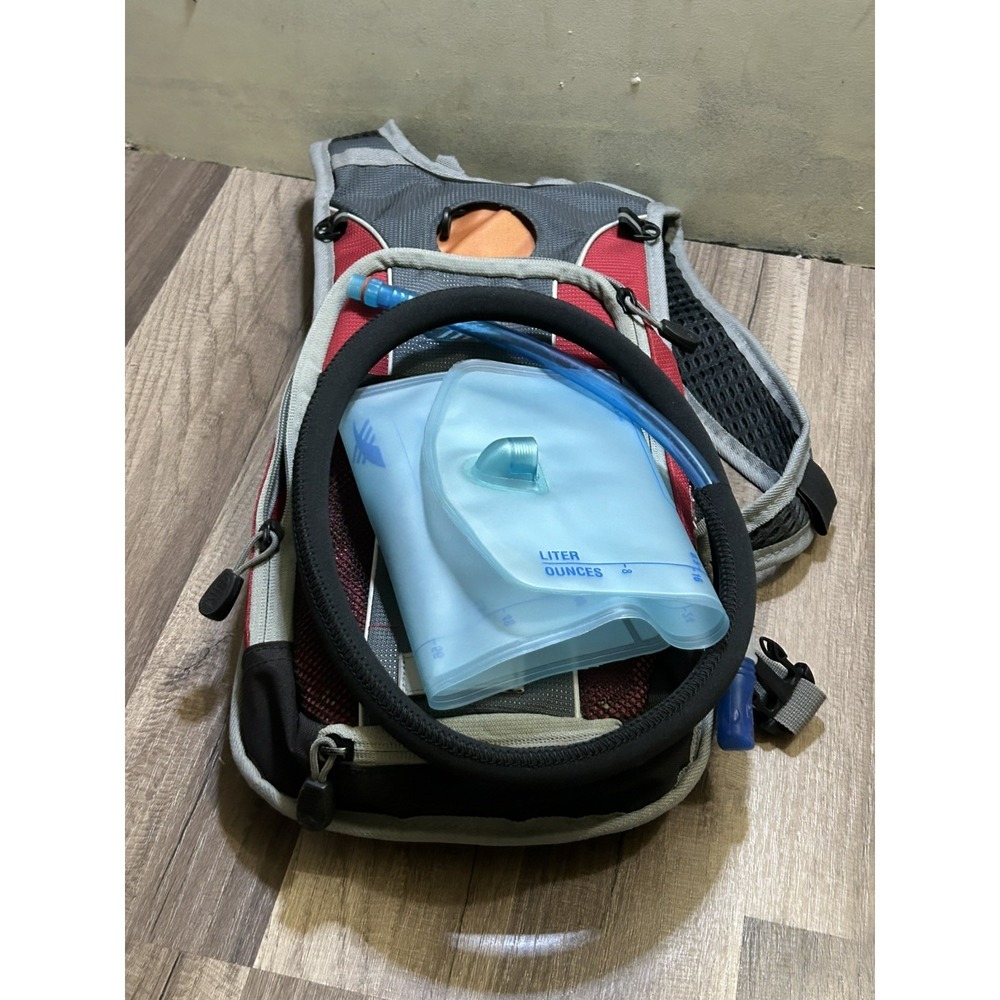 High Sierra 2.0 L Wave  HYDRATION BACKPACK daypack HIKING BAG pack camping